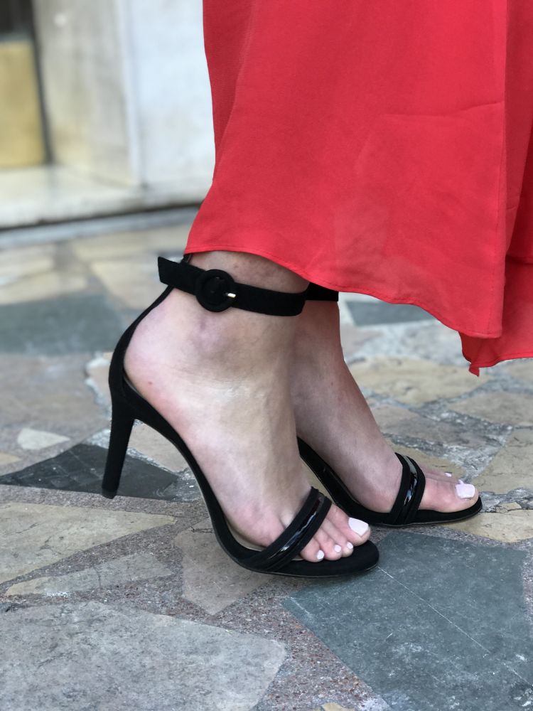 NIGHTY sandales à talons noir daim par Unisa