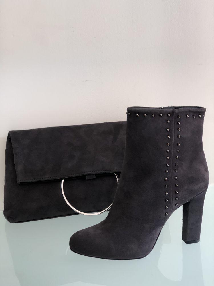 Bottines à clous Taupe & Noire