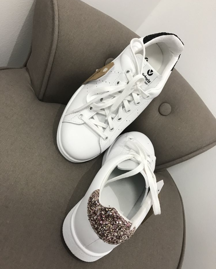 Vente Baskets en cuir Victoria blanches pailletées