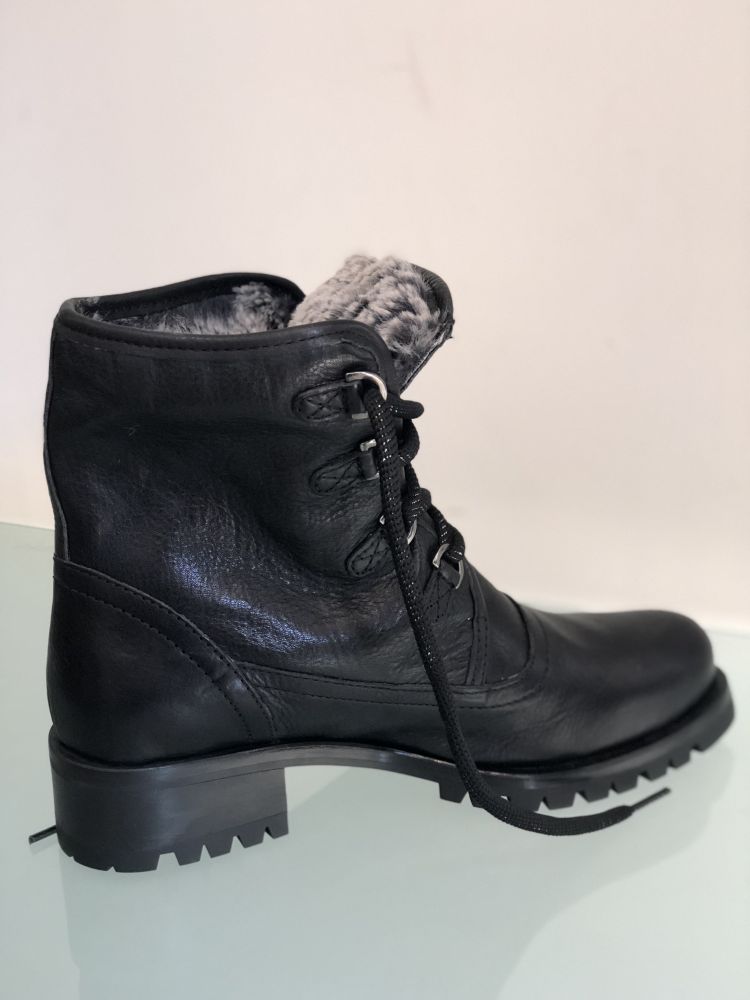 Bottine fourré IMUL à lacet noir - UNISA