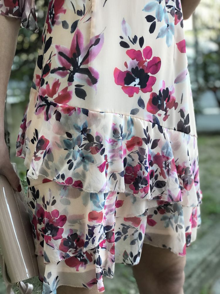 PARK FLOWERS robe poudre imprimés fleuris GAUDÌ en magasin pour femme à Marseille Prado