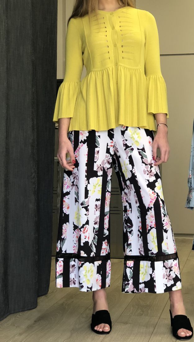 Petite veste pour l'été  VENISE top / haut en vert anis FRENCH CONNECTION