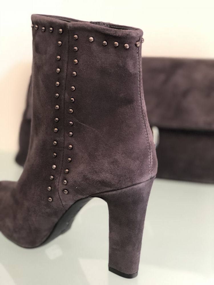 Bottines à clous Taupe & Noire