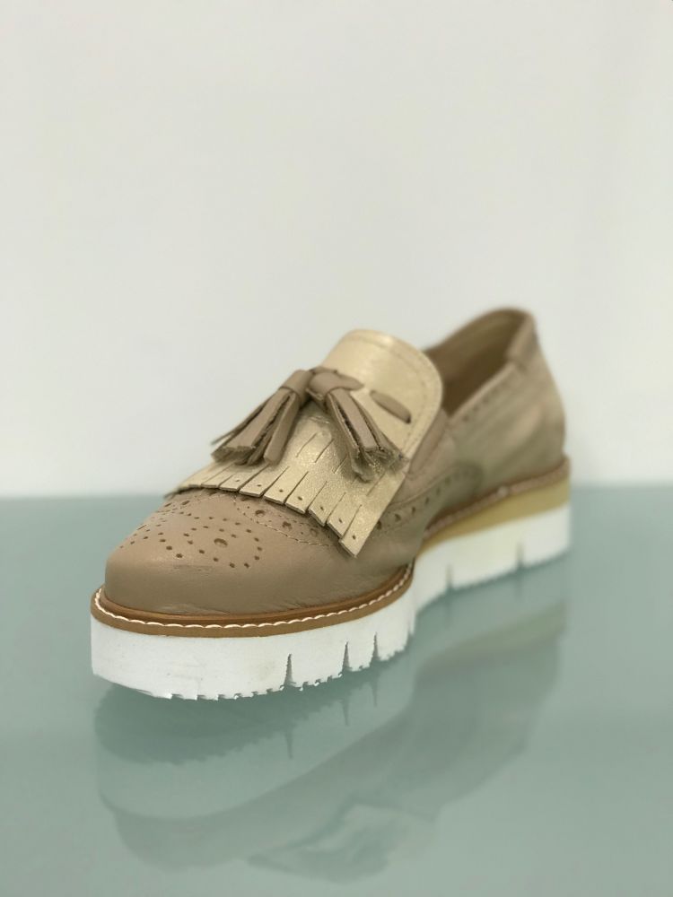 DERBIES en cuir d’agneau à semelle blanche