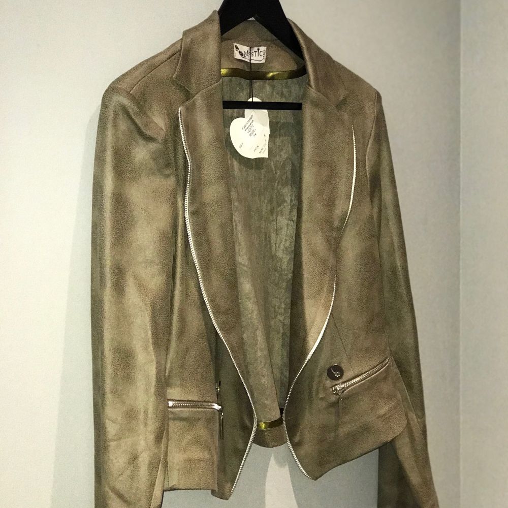 MISS TIC veste maison Parisienne & de fabrication Française