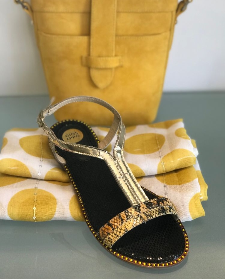 Sandale en cuir à Marseille 