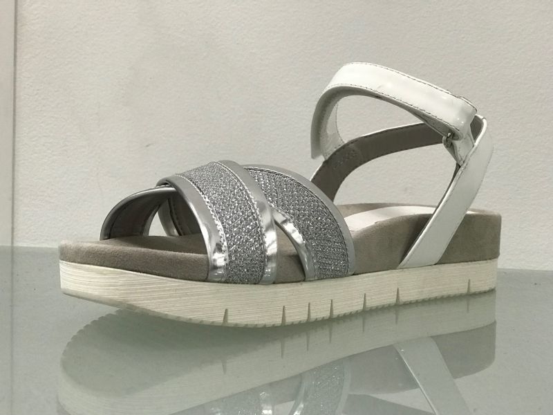 sandale unisa très confortable