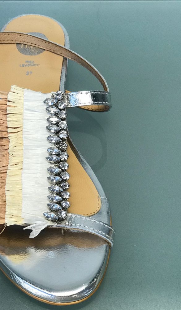 Sandales en cuir de couleur argent - Gioseppo